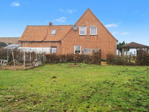 Sonstiges zum Kauf als Kapitalanlage geeignet 249.000 € 8 Zimmer 136,5 m² 3.761 m² Grundstück Neulohe Marklohe 31608