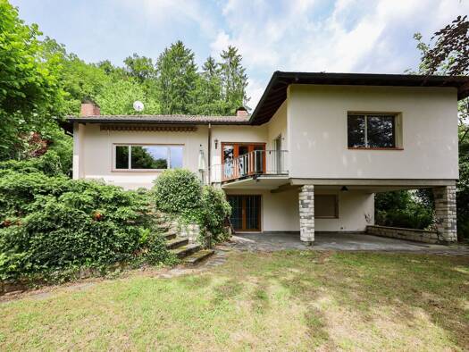 Einfamilienhaus zum Kauf 835.000 € 5 Zimmer 143,5 m² 1.609 m² Grundstück frei ab sofort Wyhlen Grenzach-Wyhlen 79639