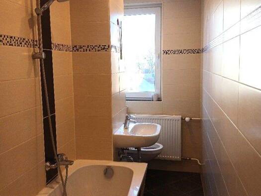 Wohnung zur Miete 398 € 4 Zimmer 70 m² 2. Geschoss Daimlerstraße 14 Löbau 02708