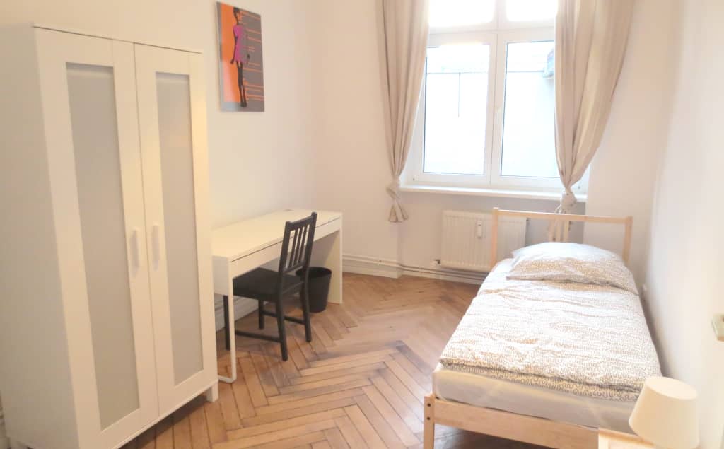 Wohnung zur Miete Wohnen auf Zeit 670 € 6 Zimmer 12 m²<br/>Wohnfläche 23.12.2024<br/>Verfügbarkeit Fennstraße 4 Wedding Berlin 13347