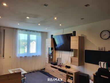 Wohnung zum Kauf 79.900 € 4 Zimmer 114 m² 1. Geschoss Diersbach 4776