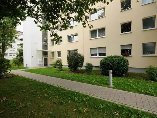 Wohnung zur Miete 690 € 3 Zimmer 82,8 m² 3. Geschoss frei ab 01.09.2026 Eskilstunastr. 7 Sieglitzhof Erlangen 91054