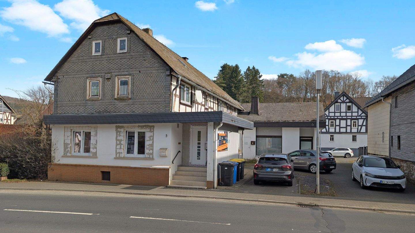 Immobilie in Steffenberg - Mehrfamilienhaus mit separater Gewerbeeinheit - Bild 0