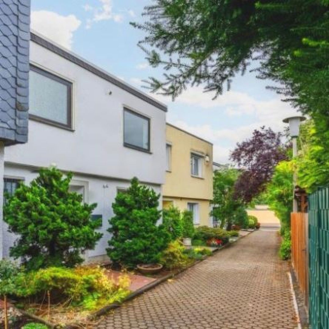 Reihenmittelhaus zum Kauf provisionsfrei 445.000 € 4,5 Zimmer 99 m²<br/>Wohnfläche 188 m²<br/>Grundstück 01.03.2025<br/>Verfügbarkeit Liblar Erftstadt 50374