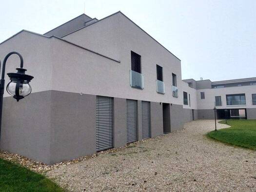 Wohnung zum Kauf - Erstbezug 504.000 € 4 Zimmer 112 m² frei ab sofort Münichsthal 2122