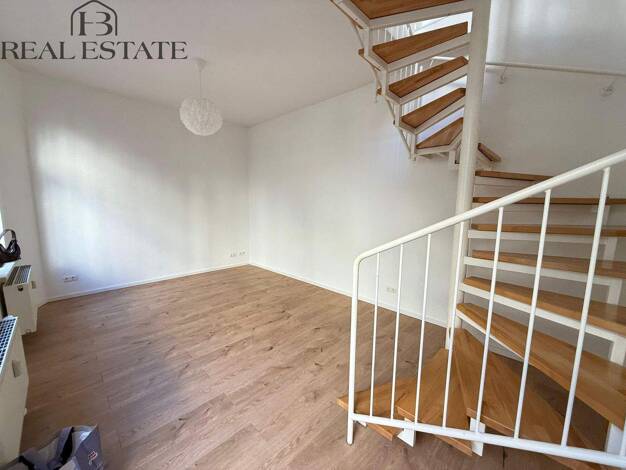 Wohnung zur Miete 450 € 2 Zimmer 59,3 m² 3. Geschoss frei ab 15.03.2026 Schleinufer 20 Altstadt Magdeburg 39104