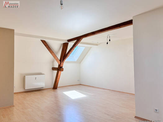 Wohnung zur Miete 675 € 3 Zimmer 75,8 m² 1. Geschoss frei ab sofort Stuben Pöttmes 86554