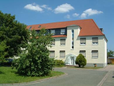 Wohnung zum Kauf 124.000 € 3,5 Zimmer 75,5 m² 2. Geschoss frei ab sofort Sömmerda Sömmerda 99610