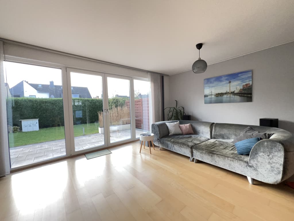 Wohnung zur Miete Wohnen auf Zeit 4.678 € 5 Zimmer 130 m²<br/>Wohnfläche ab sofort<br/>Verfügbarkeit Brückerfeldstraße Vogelsang Neuss 41462