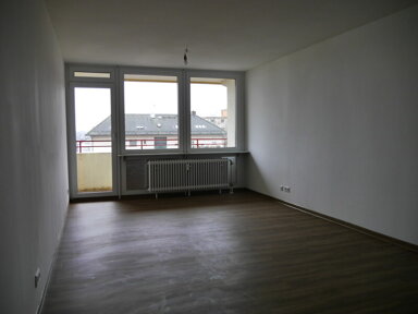 Wohnung zur Miete 754 € 2 Zimmer 65,5 m² 4. Geschoss frei ab 21.12.2024 Goethestr. 136 Bischofsheim Maintal 63477