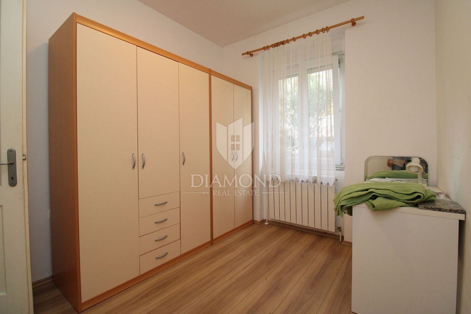 Wohnung zum Kauf 249.000 € 4 Zimmer 91 m²<br/>Wohnfläche 1.<br/>Geschoss Bulevard 51000