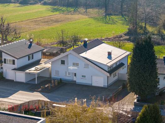 Einfamilienhaus zum Kauf 8 Zimmer 232,1 m² 818 m² Grundstück Kirlastraße 105 Götzis 6840