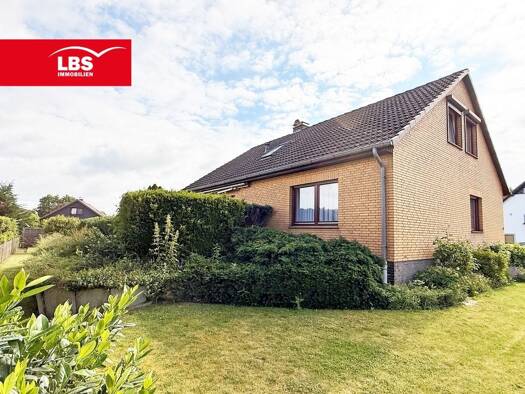 Einfamilienhaus zum Kauf 298.000 € 6 Zimmer 135 m² 651 m² Grundstück Dibbesdorf Braunschweig 38108
