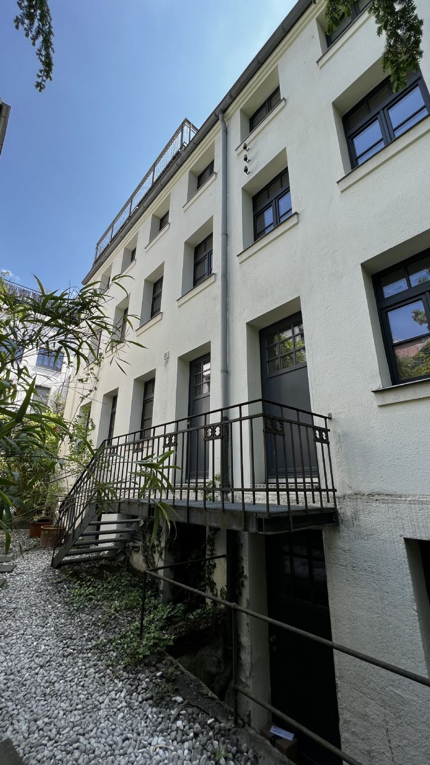 Mehrfamilienhaus zum Kauf 1.250.000 € 9 Zimmer 265 m²<br/>Wohnfläche 300 m²<br/>Grundstück Altstadt / Innenstadt 15 Fürth 90762