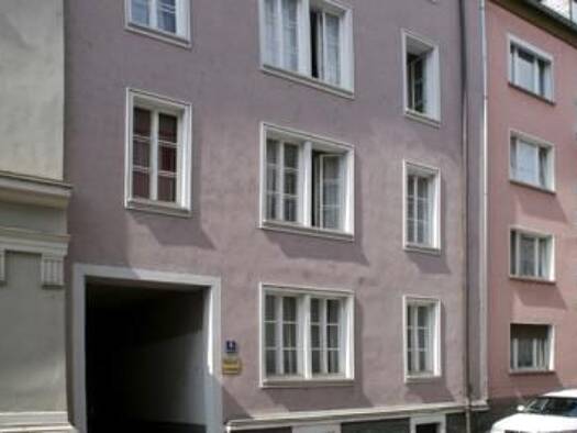 Wohnung zur Miete 447 € 1 Zimmer 35,8 m² 3. Geschoss frei ab 01.10.2026 Wolframstraße 3 Altstadt Würzburg 97070