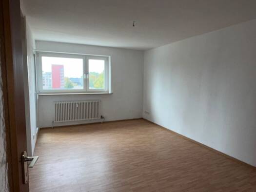 Wohnung zur Miete 491 € 1 Zimmer 35 m² 3. Geschoss frei ab 02.11.2026 Bessemerstraße 51 Herrnhütte Nürnberg 90411