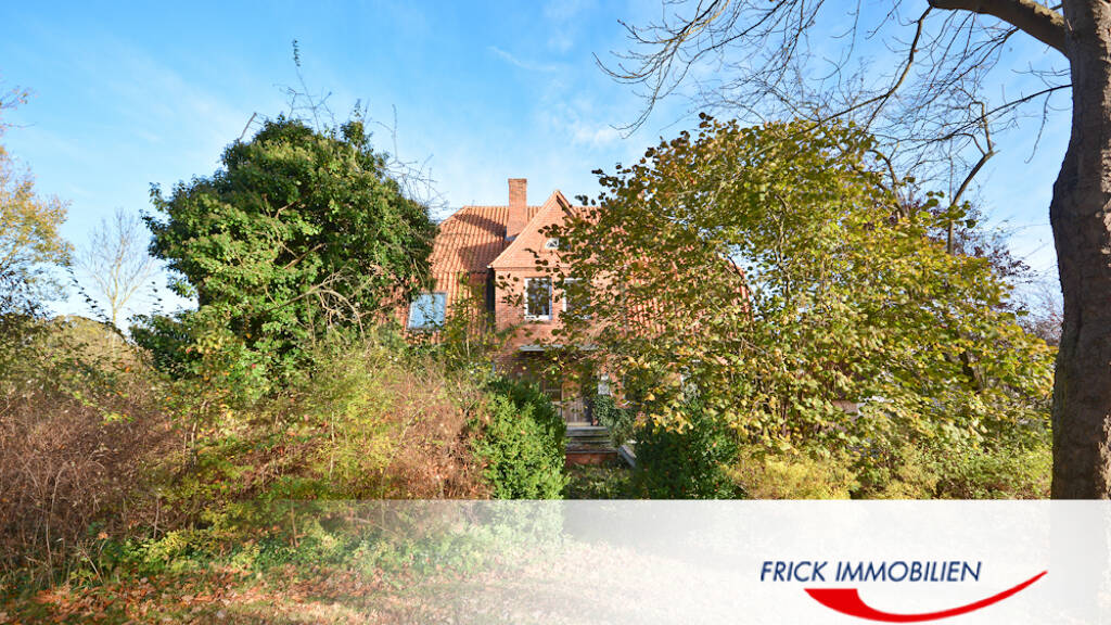 Einfamilienhaus zum Kauf 299.000 € 10 Zimmer 333 m² 2.600 m² Grundstück frei ab sofort Quaal Riepsdorf 23738