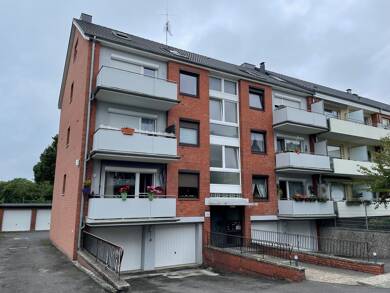 Wohnung zur Miete 710 € 2 Zimmer 60 m² 2. Geschoss frei ab sofort Ziegelstraße 112 A Holstentor - Nord Lübeck 23556