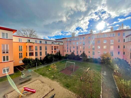 Wohnung zur Miete nur mit Wohnberechtigungsschein 634 € 2 Zimmer 60,3 m² 1. Geschoss frei ab 16.08.2026 Salvador-Allende-Str. 76Q Köpenick Berlin 12559