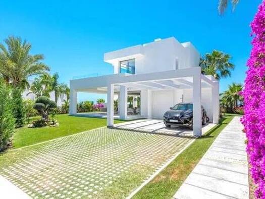 Chalet zum Kauf 2.850.000 € 5 Zimmer 465 m² Calle Iroko Marbella 29603