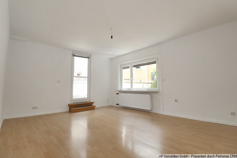 Wohnung zum Kauf provisionsfrei 240.000 € 2 Zimmer 70,9 m²<br/>Wohnfläche Zentrum Wiesbaden 65183