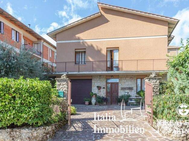Bauernhaus zum Kauf 260.000 € 9 Zimmer 263 m² 1.000 m² Grundstück Città della Pieve 06062