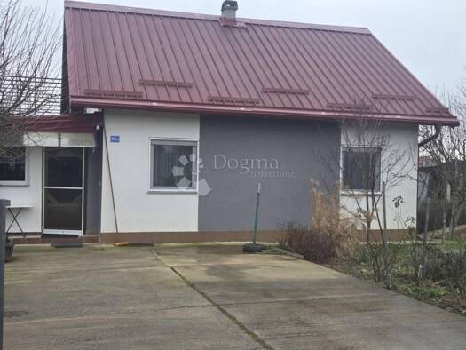 Haus zum Kauf 250.000 € 2 Zimmer 85 m² Lucko, Novi Zagreb - Zapad Lucko