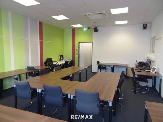 Bürofläche zur Miete 1.725 € 4 Zimmer 130 m² Bürofläche Hall in Tirol 6060