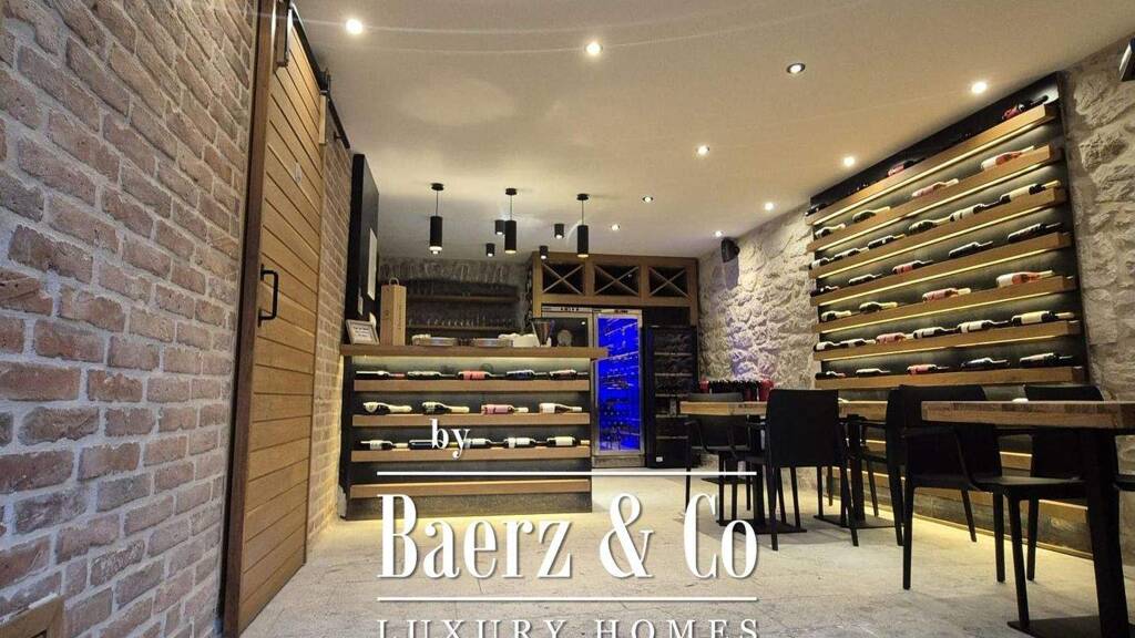 Haus zum Kauf 950.000 € 4 Zimmer 220 m² 119 m² Grundstück milna