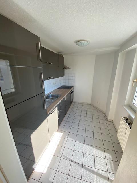 Wohnung zur Miete 348 € 2 Zimmer 58 m²<br/>Wohnfläche 4.<br/>Geschoss ab sofort<br/>Verfügbarkeit Olvenstedter Str. . Damaschkeplatz Magdeburg 39108