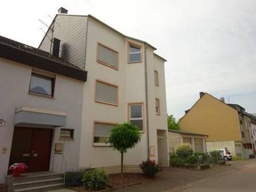 Wohnung zur Miete 700 € 2 Zimmer 83 m² frei ab 16.01.2027 Römerstraße 94 Konz Konz 54329