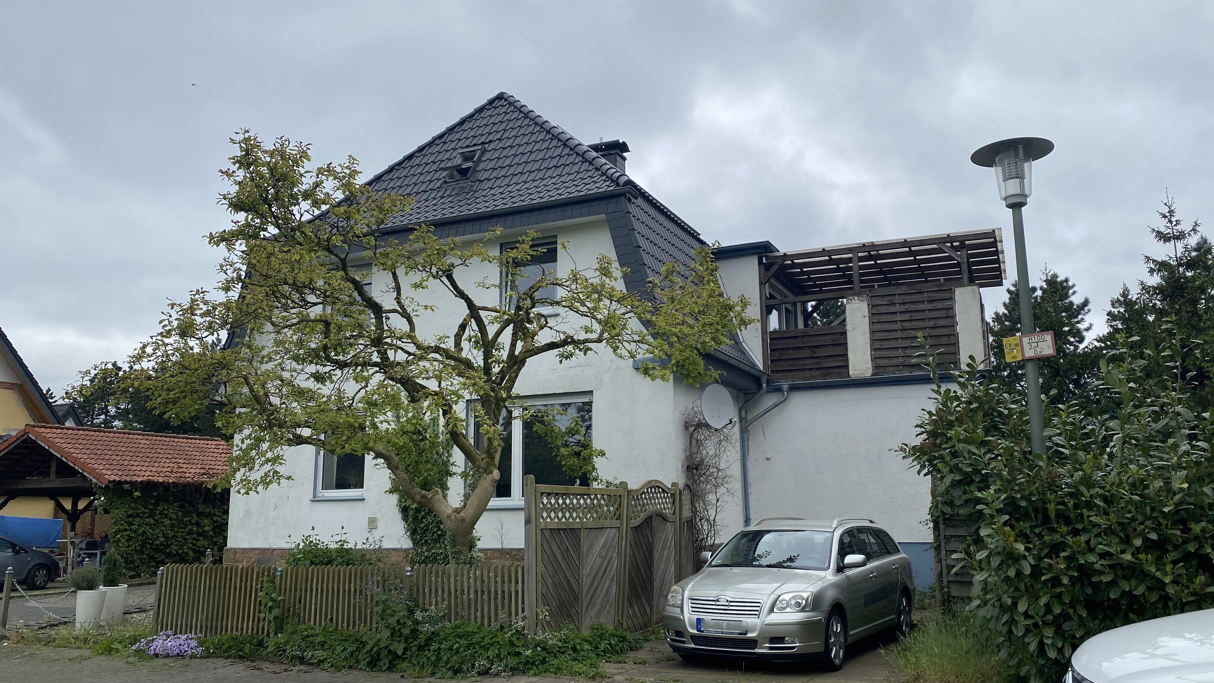 Mehrfamilienhaus zum Kauf 380.000 € 8 Zimmer 180 m²<br/>Wohnfläche 800 m²<br/>Grundstück Kuhloweg 2 Eckardtsheim Bielefeld 33689