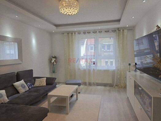 Wohnung zur Miete 700 € 2 Zimmer 61 m² Süd Ludwigshafen am Rhein 67061