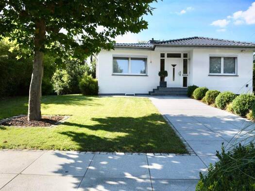 Einfamilienhaus zur Miete - Erstbezug 3.350 € 5 Zimmer 150 m² 887 m² Grundstück Schiefbahn Willich 47877