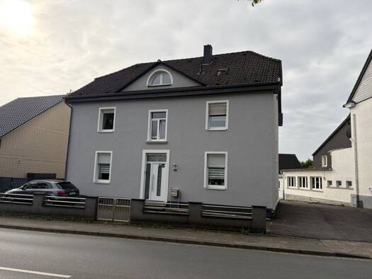 Haus zum Kauf 689.900 € 9 Zimmer 240 m² 500 m² Grundstück Bergisch Neukirchen Leverkusen 51381
