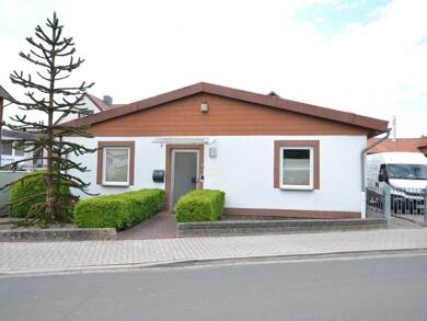 Bungalow zum Kauf 179.000 € 8 Zimmer 69 m² 524 m² Grundstück Rosmarienstraße 7 Holzen Delligsen 31073