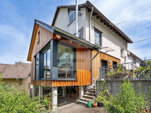 Doppelhaushälfte zum Kauf 330.000 € 3,5 Zimmer 118 m² 1.901 m² Grundstück Rosbach Windeck 51570
