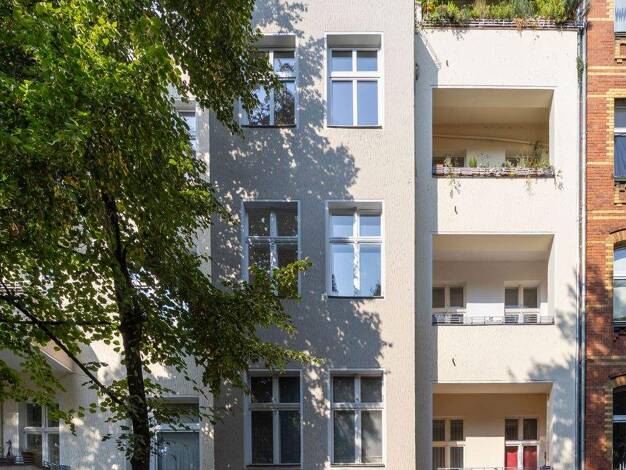 Wohnung zum Kauf 190.000 € 1 Zimmer 43,3 m² 1. Geschoss Elbestraße 35 Neukölln Berlin 12045