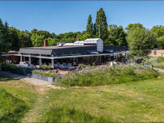 Restaurant zum Kauf 595.000 € 1.168 m² Gastrofläche 4.639 m² Grundstück Nordenham 26954