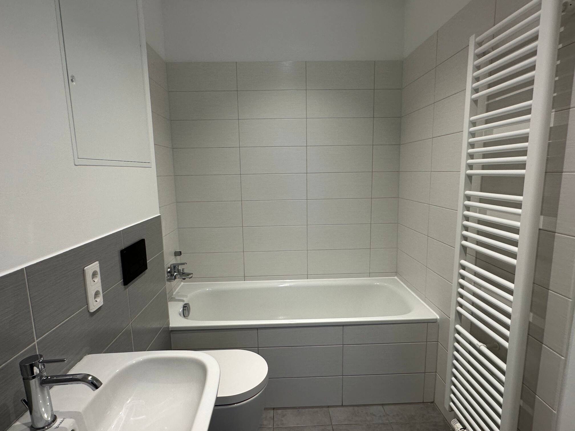 2 Zimmer Wohnung Schlosschemnitz - energetisch saniert mit Solar, Fußbodenheizung - Verkehrsgünstig gelegen – Josephinenplatz 4, 9113 Chemnitz – Vorschaubild 4