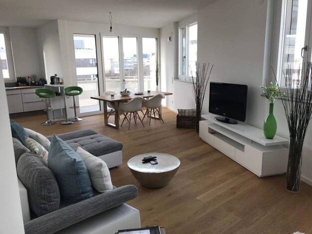 Wohnung zur Miete Wohnen auf Zeit 3.000 € 3 Zimmer 100 m² frei ab sofort Berg am Laim München 81673
