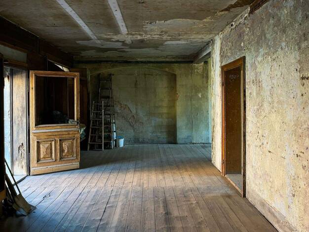 Mehrfamilienhaus zum Kauf 39.500 € 14 Zimmer 180 m² 280 m² Grundstück Glauchau 08371