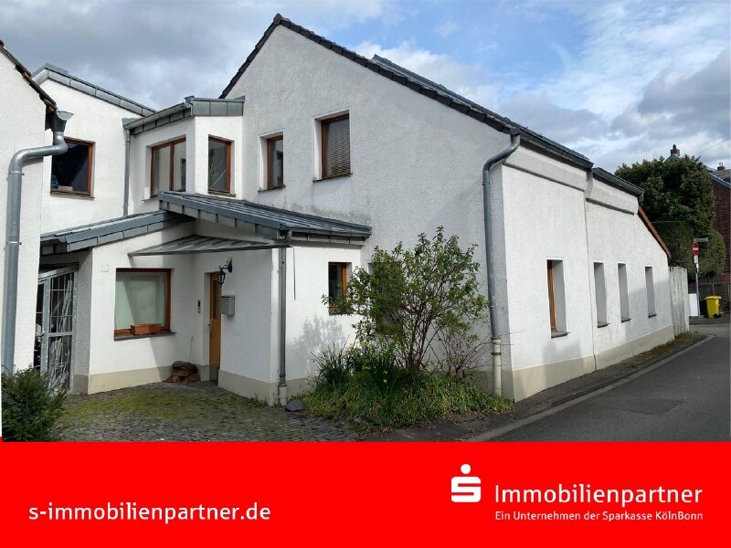 Einfamilienhaus zum Kauf 855.000 € 9 Zimmer 225,4 m²<br/>Wohnfläche 434 m²<br/>Grundstück Lövenich Köln 50859