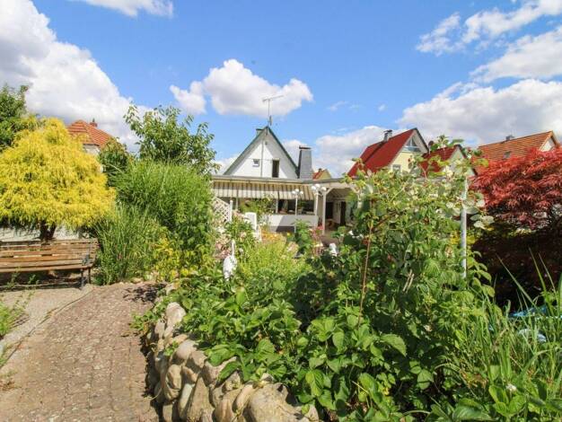 Einfamilienhaus zum Kauf 359.000 € 5 Zimmer 142 m² 725 m² Grundstück Innenstadt Herford 32051