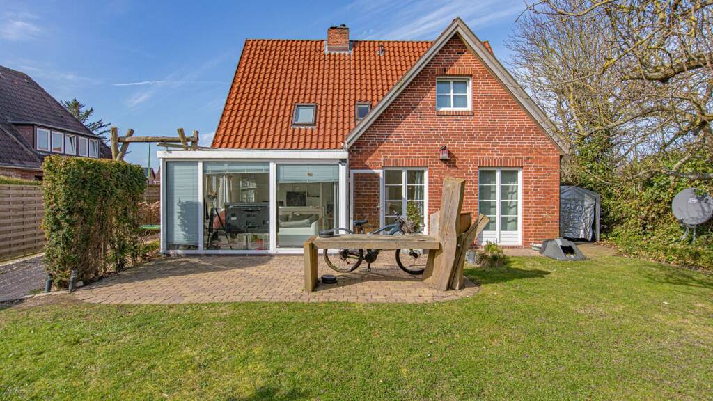 Einfamilienhaus zum Kauf 1.790.000 € 10 Zimmer 228,6 m² 651 m² Grundstück Westerland Sylt 25980