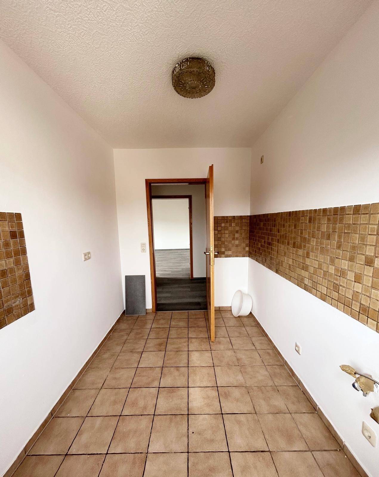 Gemütliche 2-Zimmer-Wohnung in Nürnberg-Rennweg zu vermieten – Nürnberg – Vorschaubild 6