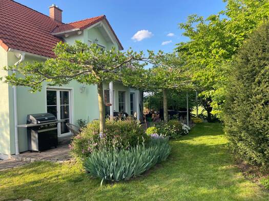 Einfamilienhaus zum Kauf provisionsfrei 580.000 € 5,5 Zimmer 142 m² 1.000 m² Grundstück Burgheim Burgheim 86666