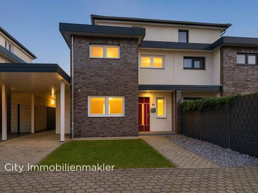 Doppelhaushälfte zum Kauf 795.000 € 5 Zimmer 168 m² 472 m² Grundstück Alt-Langenhagen Langenhagen 30851