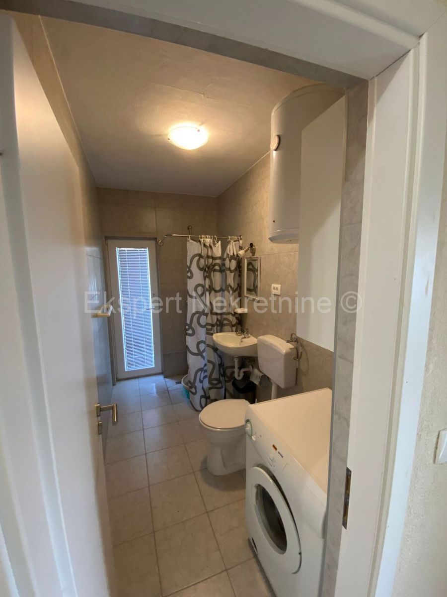 Wohnung zur Miete 860 € 3 Zimmer 100 m²<br/>Wohnfläche Trogir center