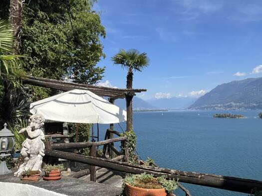 Einfamilienhaus zum Kauf 690.000 CHF 2,5 Zimmer 63 m² 254 m² Grundstück frei ab sofort Via Cantonale 122 Ronco sopra Ascona 6613